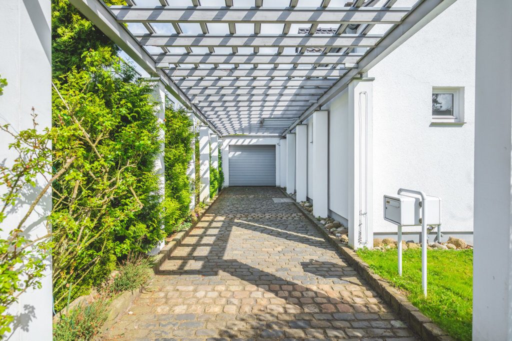 Immobilienangebot - Aachen - Wohnen - Exklusiv ausgestattetes, freistehendes Einfamilienhaus mit traumhaftem Fernblick