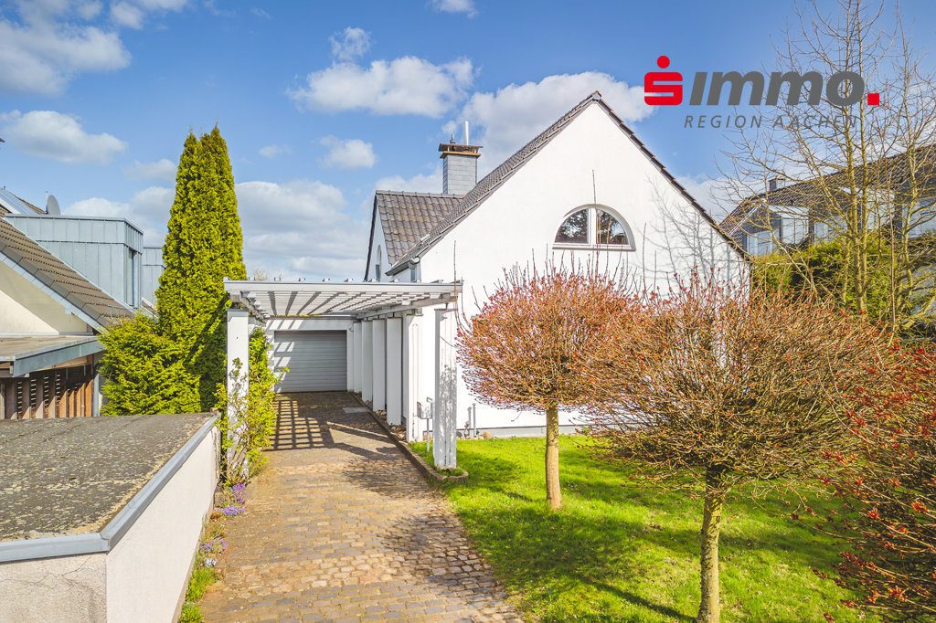 Immobilienangebot - Aachen - Wohnen - Exklusiv ausgestattetes, freistehendes Einfamilienhaus mit traumhaftem Fernblick