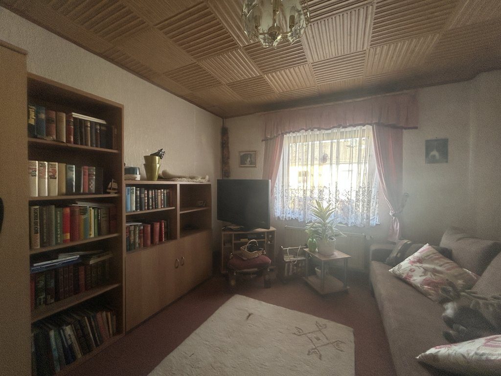 Immobilienangebot - Alsdorf - Wohnen - Absolut ruhig gelegenes EFRH mit Garten und Garage