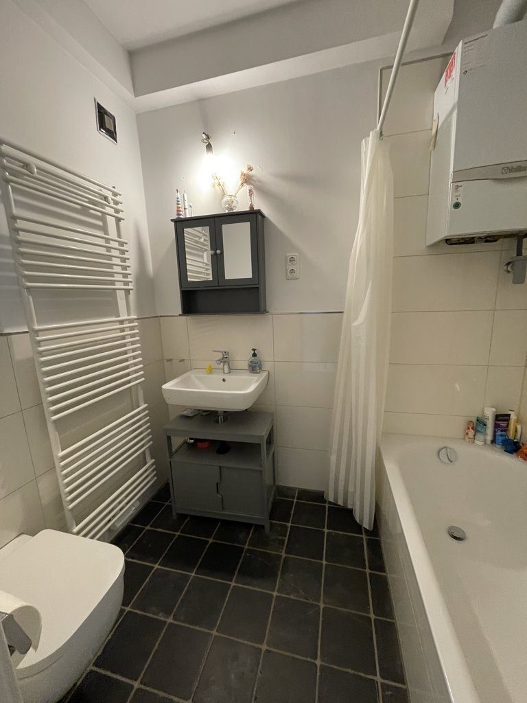 Immobilienangebot - Aachen - Wohnen - Gepflegte Dreizimmerwohnung in kleiner Eigentümergemeinschaft im beliebten Frankenberger Viertel