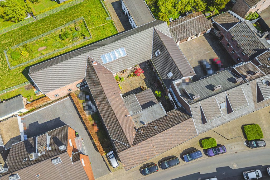 Immobilienangebot - Würselen - Renditehäuser - Hochwertig saniertes Baudenkmal mit 4 Wohnungen, Scheune und großer Ausbaureserve in Bardenberg
