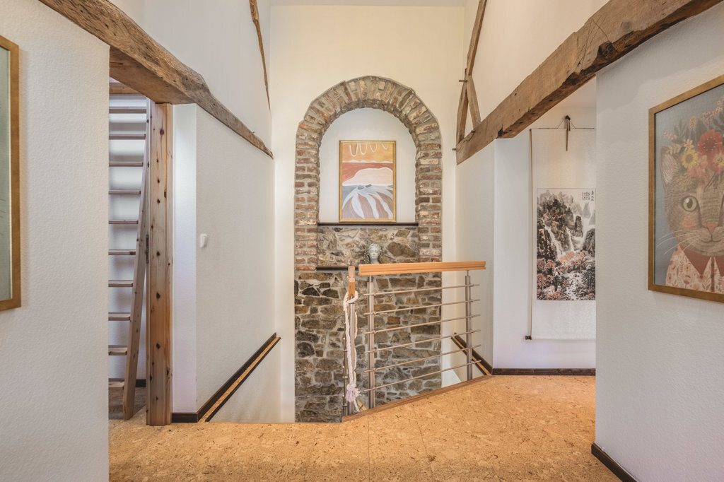Immobilienangebot - Würselen - Renditehäuser - Hochwertig saniertes Baudenkmal mit 4 Wohnungen, Scheune und großer Ausbaureserve in Bardenberg