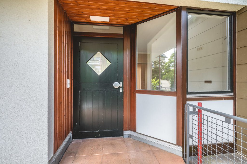 Immobilienangebot - Aachen - Wohnen - Bezugsfreie 3-Zimmerwohnung mit großem Balkon und PKW-Stellplatz zwischen Steppenberg und Klinikum