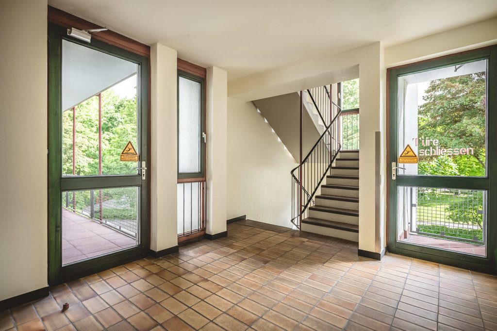 Immobilienangebot - Aachen - Wohnen - Bezugsfreie 3-Zimmerwohnung mit großem Balkon und PKW-Stellplatz zwischen Steppenberg und Klinikum