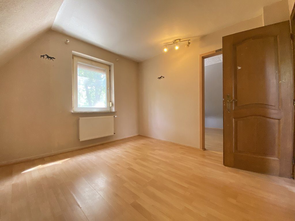 Immobilienangebot - Eschweiler - Wohnen - Freistehendes Einfamilienhaus mit schönem Grundstück in beliebter, grüner Wohngegend