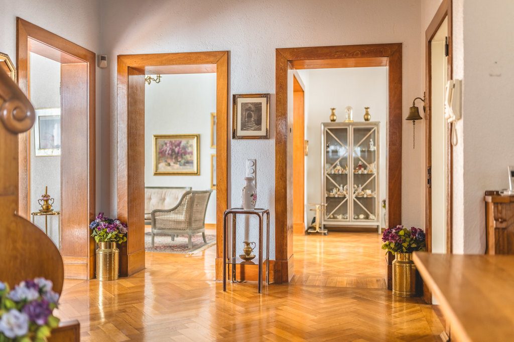 Immobilienangebot - Aachen - Wohnen - Denkmalgeschützte Villa einer ehemaligen Brauereifamilie in privilegierter Wohnlage