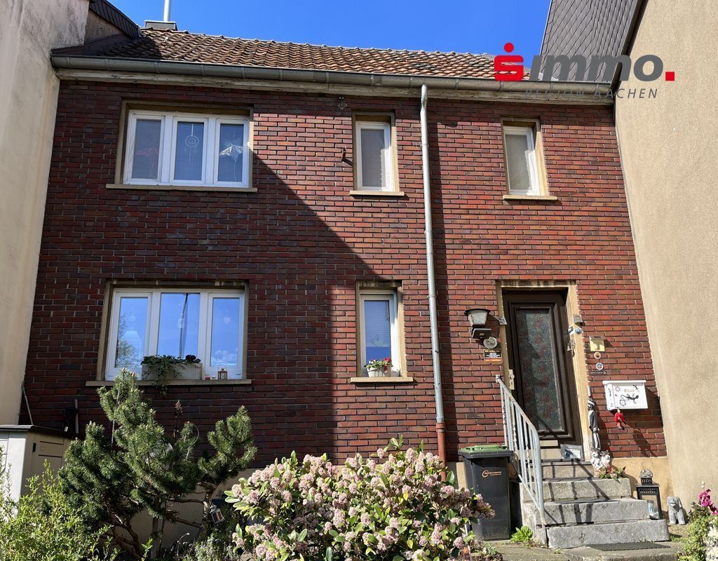 Immobilienangebot - Würselen - Wohnen - Kleines Einfamilienhaus mit riesigem Grundstück im Schatten von St. Sebastian