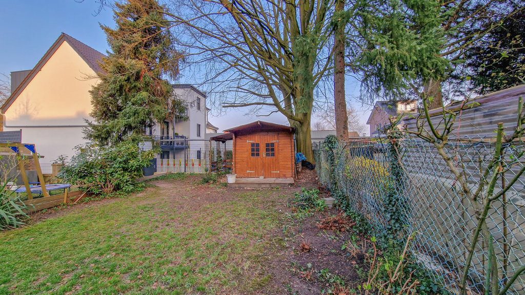 Immobilienangebot - Herzogenrath - Wohnen - Gepflegtes Wohn- und Geschäftshaus mit langjährig vermieteten Praxisräumen und bezugsfreier Wohnung