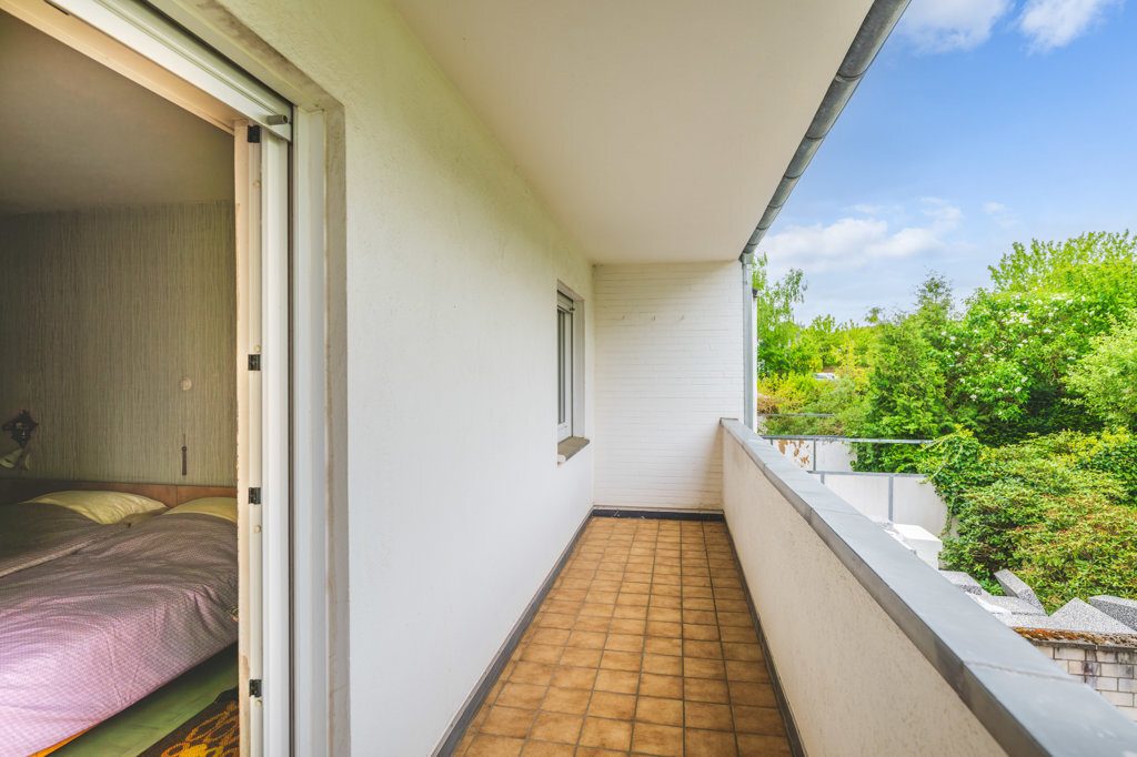 Immobilienangebot - Aachen - Wohnen - Ansprechendes Einfamilienhaus mit Garage und schönem Garten in Aachen Hanbruch