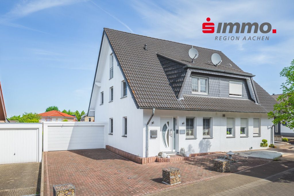 Immobilienangebot - Übach-Palenberg - Wohnen - Exklusives Einfamilienhaus mit Doppelgarage