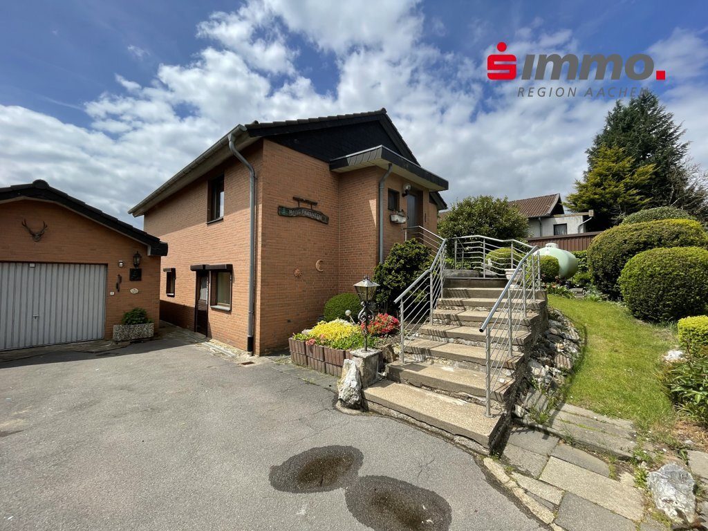 Immobilienangebot - Monschau - Wohnen - Freistehendes Einfamilienhaus mit tollem Garten