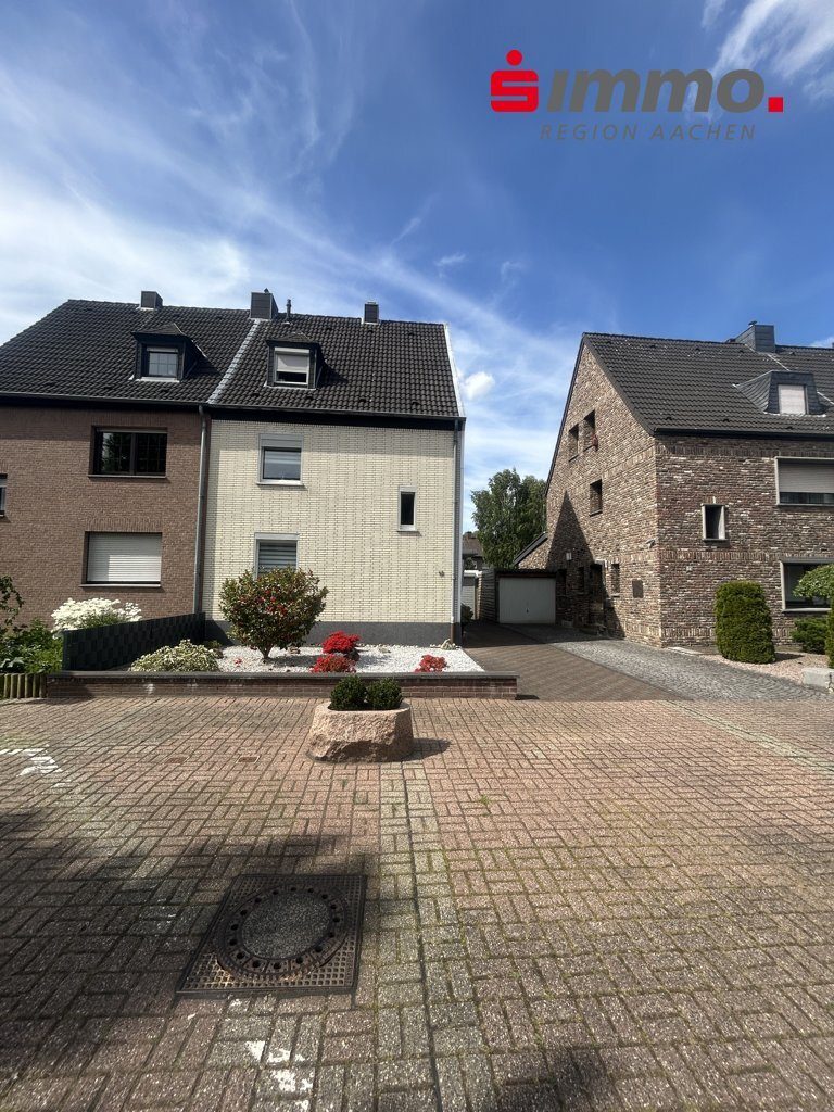 Immobilienangebot - Alsdorf - Wohnen - Gepflegtes Haus mit Garten und Garage in begehrter Wohnlage