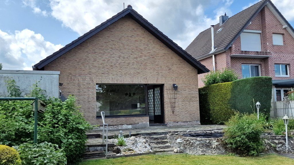 Immobilienangebot - Eschweiler - Wohnen - Freistehender Bungalow mit traumhaftem Garten in absolut ruhiger Wohnlage