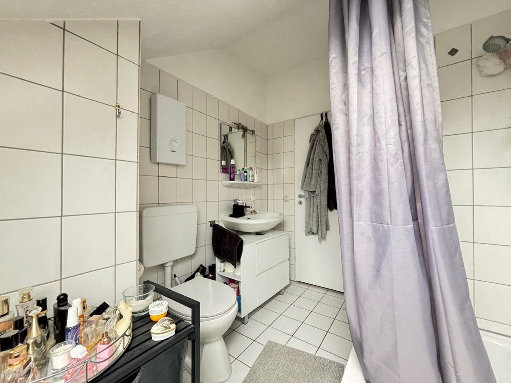 Immobilienangebot - Aachen - Wohnen - Vermietete Dachgeschosswohnung im beliebten Frankenberger Viertel