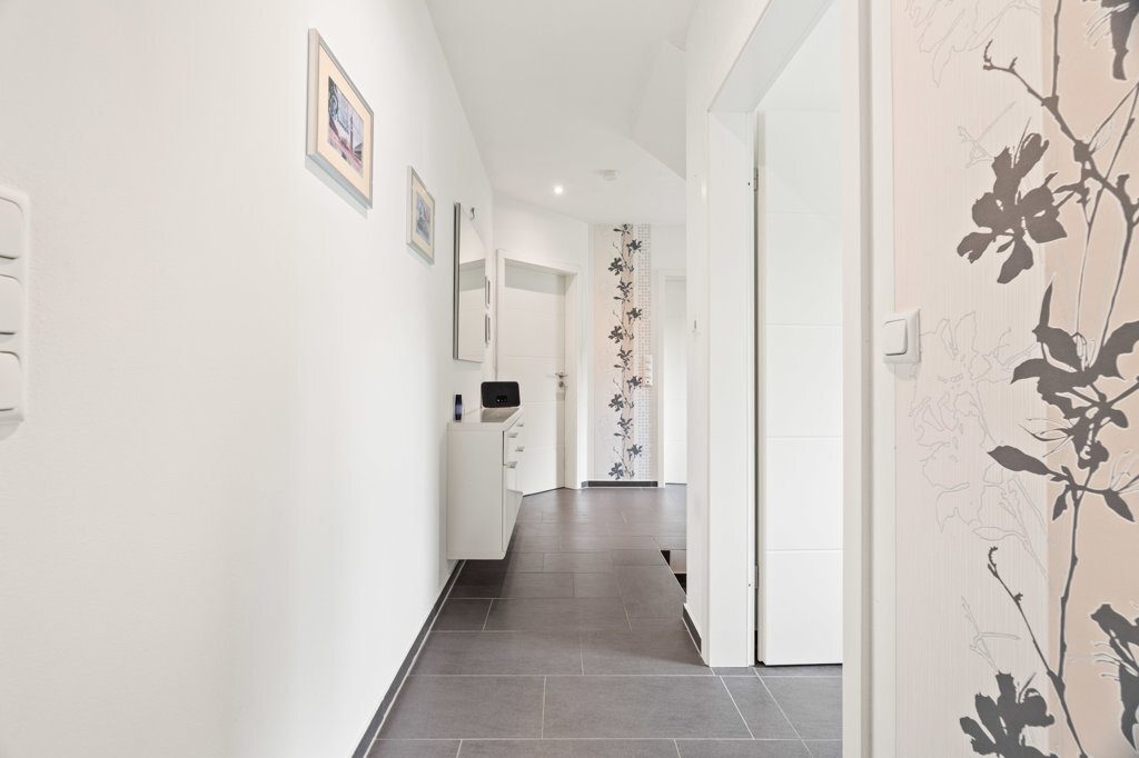 Immobilienangebot - Aachen - Wohnen - Energieeffizienz A inklusive!
Moderne Doppelhaushälfte mit gehobener Ausstattung in bevorzugter Lage