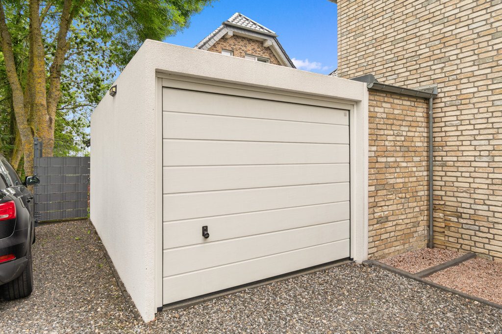 Immobilienangebot - Aachen - Wohnen - Energieeffizienz A inklusive!
Moderne Doppelhaushälfte mit gehobener Ausstattung in bevorzugter Lage