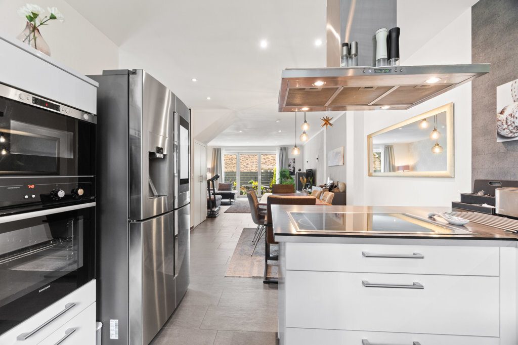 Immobilienangebot - Aachen - Wohnen - Energieeffizienz A inklusive!
Moderne Doppelhaushälfte mit gehobener Ausstattung in bevorzugter Lage