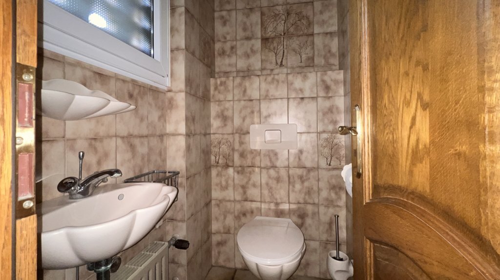 Immobilienangebot - Stolberg - Wohnen - Solides Einfamilienhaus in guter Wohnlage