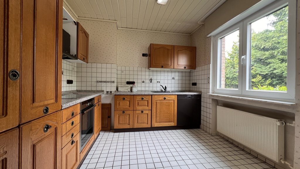 Immobilienangebot - Stolberg - Wohnen - Solides Einfamilienhaus in guter Wohnlage