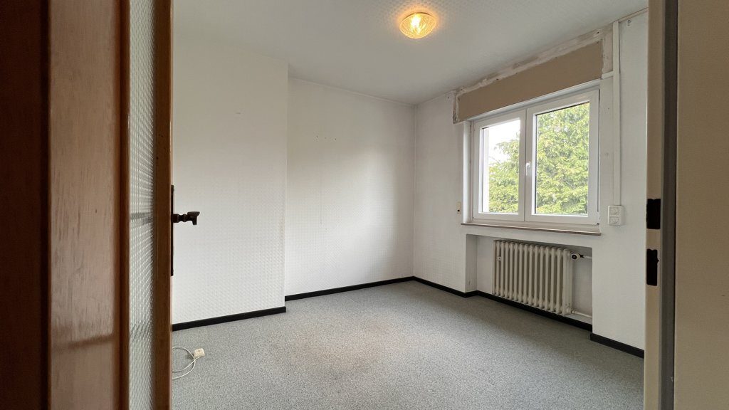 Immobilienangebot - Stolberg - Wohnen - Solides Einfamilienhaus in guter Wohnlage