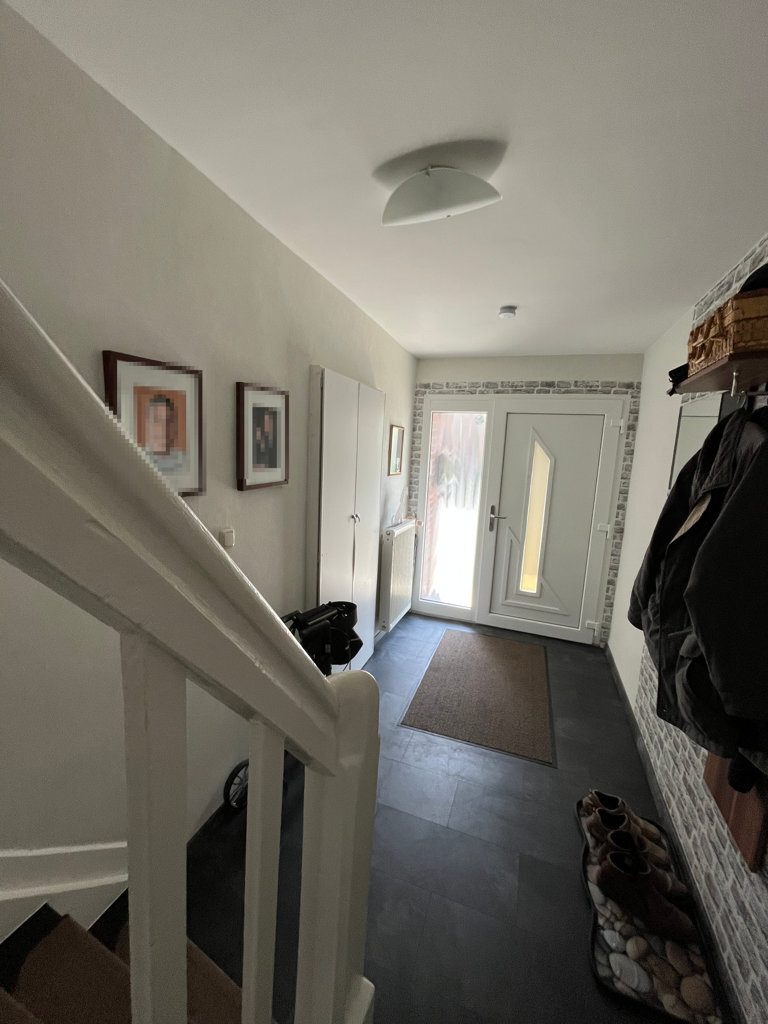 Immobilienangebot - Baesweiler - Wohnen - Renoviertes Einfamilienhaus in ruhiger Seitenstraße