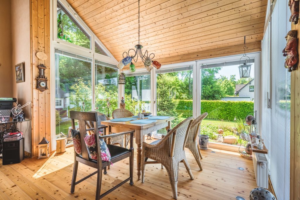 Immobilienangebot - Monschau - Wohnen - Klein aber fein!
Freistehendes Einfamilienhaus mit sonnigem
Grundstück in ruhiger und idyllischer Lage
