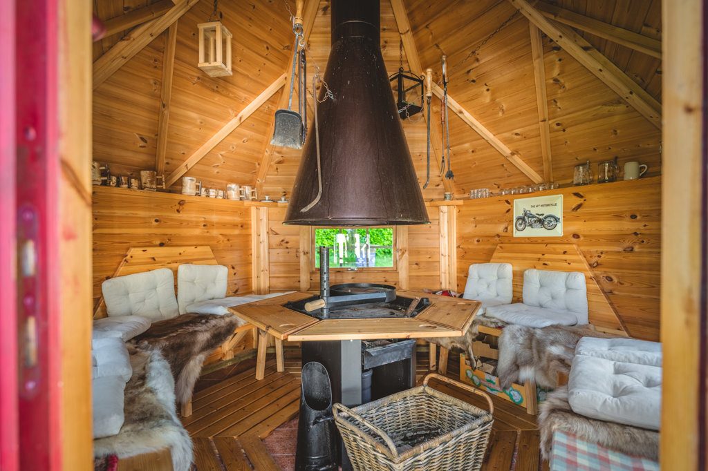 Immobilienangebot - Monschau - Wohnen - Klein aber fein!
Freistehendes Einfamilienhaus mit sonnigem
Grundstück in ruhiger und idyllischer Lage