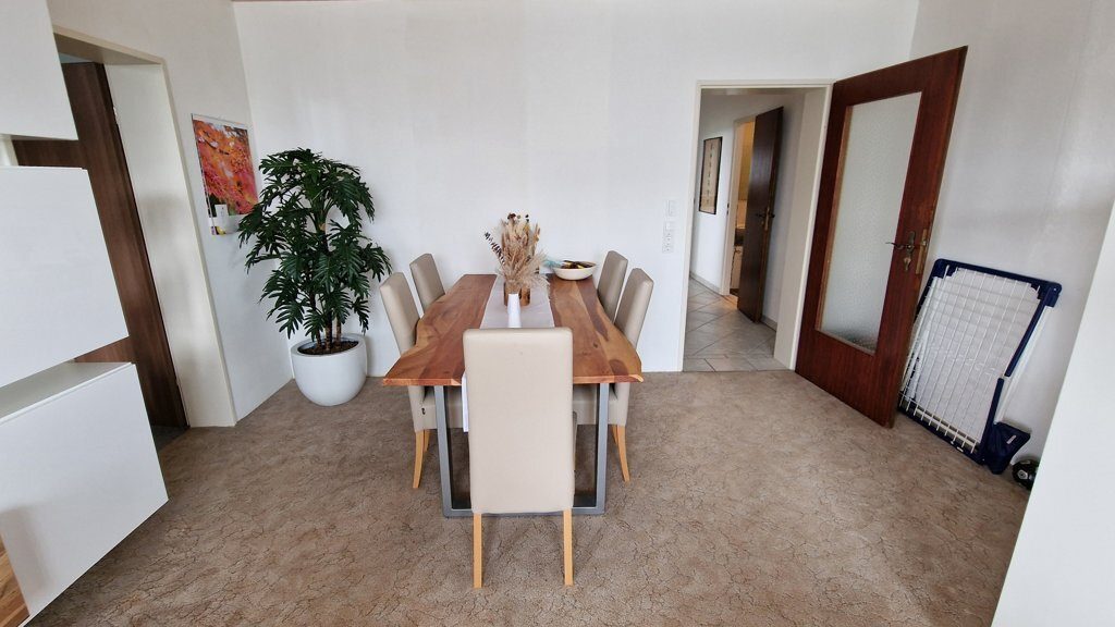 Immobilienangebot - Aachen - Wohnen - Großzügig zugeschnittene 3-Zimmerwohnung mit fantastischem Fernblick als nachhaltige Kapitalanlage