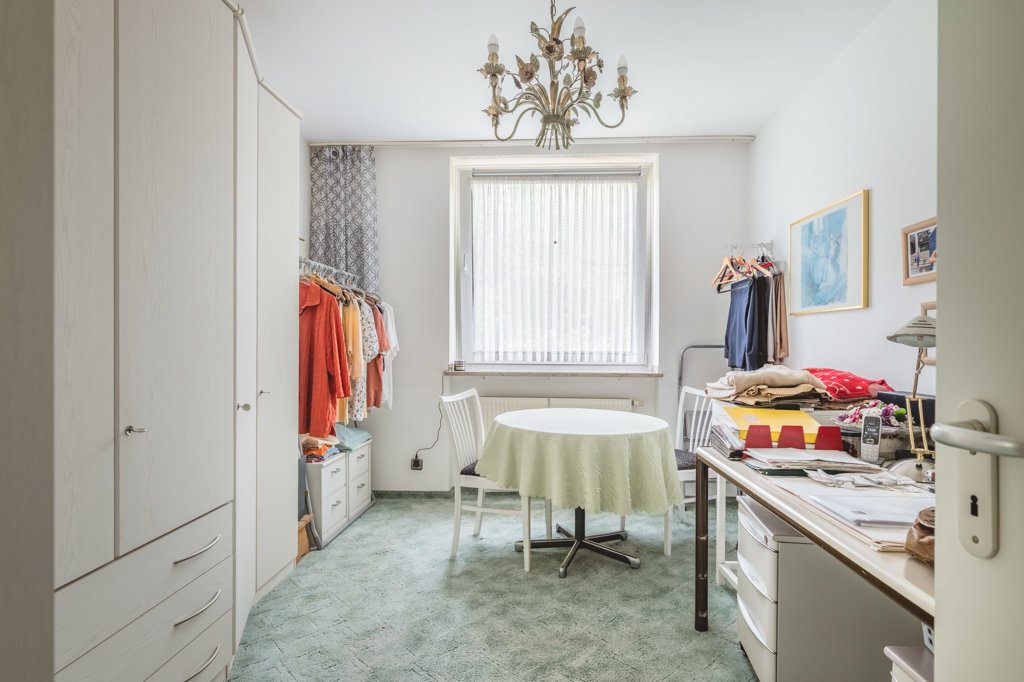Immobilienangebot - Würselen - Wohnen - Großzügig zugeschnittene 4-Zimmerwohnung mit 2 Bädern und separater Garage Nähe Rhein-Maas-Klinikum