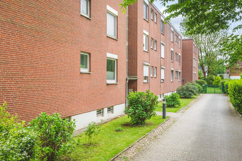 Immobilienangebot - Würselen - Wohnen - Großzügig zugeschnittene 4-Zimmerwohnung mit 2 Bädern und separater Garage Nähe Rhein-Maas-Klinikum