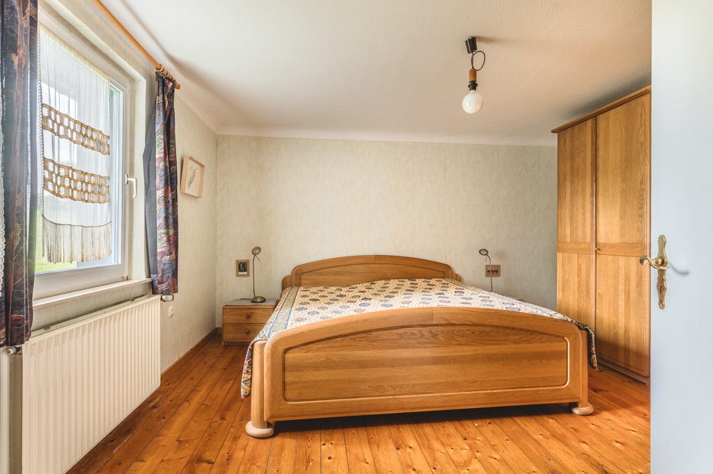 Immobilienangebot - Monschau-Kalterherberg - Wohnen - Freistehendes Einfamilienhaus mit traumhaftem Grundstück und Weitblick