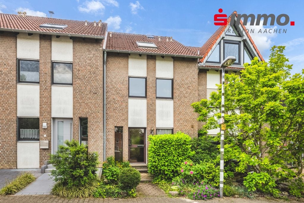 Immobilienangebot - Aachen - Wohnen - Seltene Gelegenheit!
Gepflegtes Einfamilienhaus mit sonnigem
Garten und Garage in der Aachener Soers