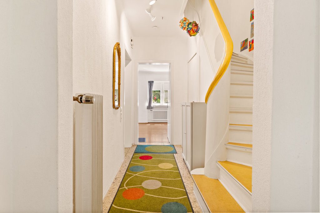 Immobilienangebot - Aachen - Wohnen - Modernisiertes Einfamilienhaus
mit sonnigem Garten im Südviertel!