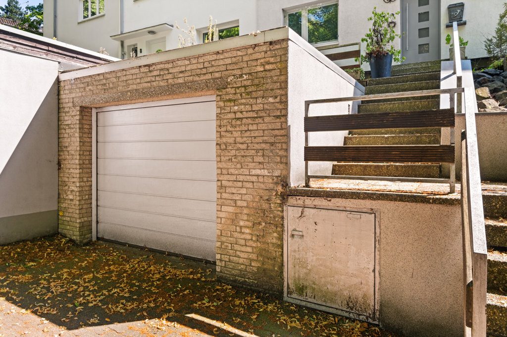 Immobilienangebot - Aachen - Wohnen - Modernisiertes Einfamilienhaus
mit sonnigem Garten im Südviertel!