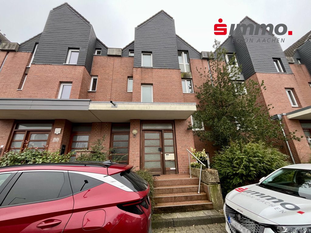 Immobilienangebot - Aachen - Renditehäuser - Einmalige Gelegenheit! Vermietetes 4 Familienhaus mit 3 Garagen in bester Lage