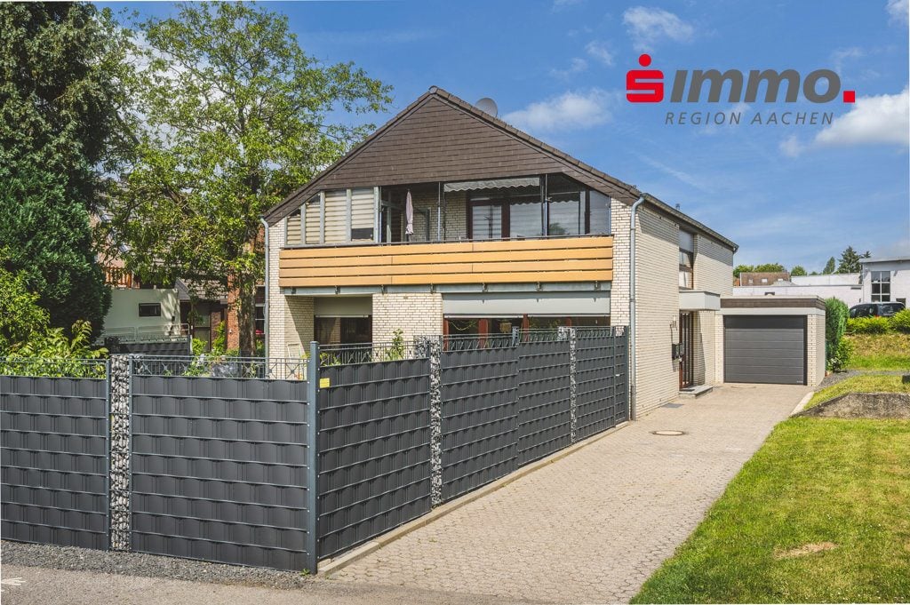 Immobilienangebot - Herzogenrath - Wohnen - Wohnpark Wilsberg!
Energetisch aufwendig modernisiertes Zweifamilienhaus als solide Kapitalanlage