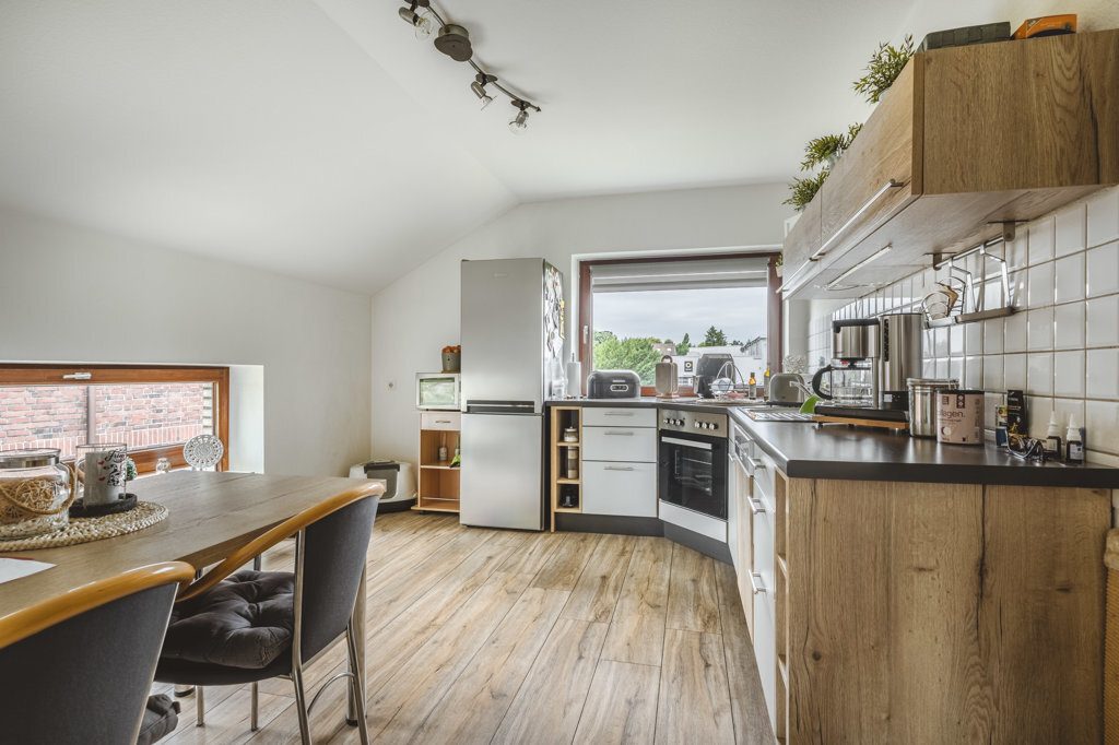 Immobilienangebot - Herzogenrath - Wohnen - Wohnpark Wilsberg!
Energetisch aufwendig modernisiertes Zweifamilienhaus als solide Kapitalanlage