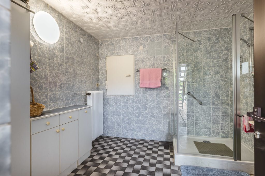 Immobilienangebot - Aachen - Wohnen - Attraktives Einfamilienhaus im Bungalowstil
mit Garage und sonnigem Grundstück