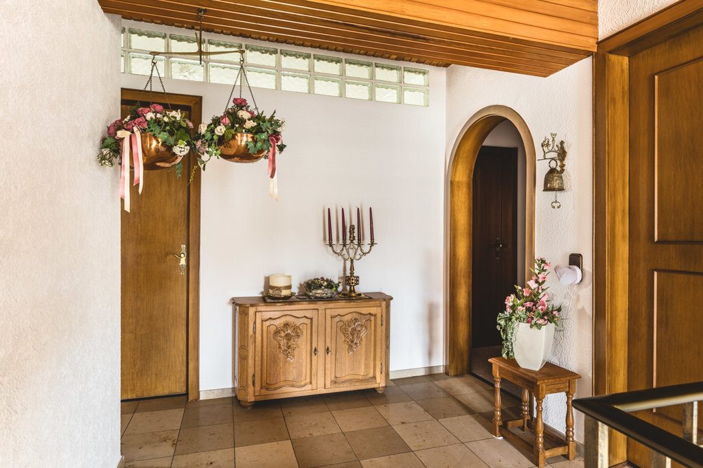 Immobilienangebot - Aachen - Wohnen - Attraktives Einfamilienhaus im Bungalowstil
mit Garage und sonnigem Grundstück