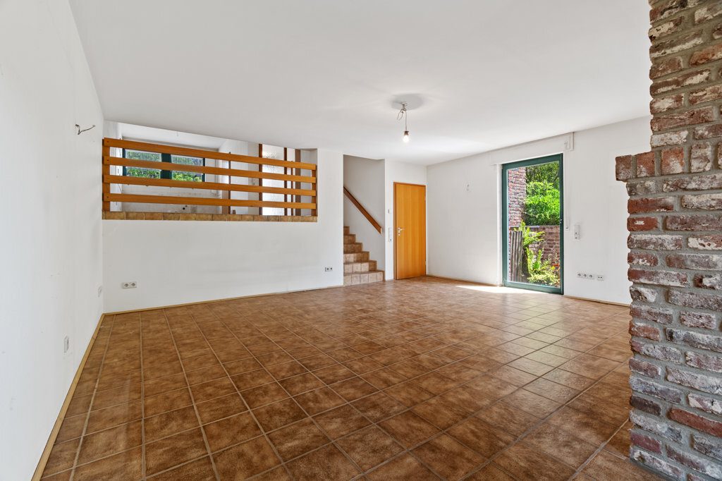 Immobilienangebot - Aachen - Wohnen - Attraktives Einfamilienhaus mit sonnigem Grundstück
in sehr beliebter und ruhiger Wohnlage