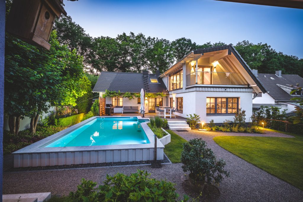 Immobilienangebot - Stolberg - Wohnen - Frei stehendes, komplett modernisiertes EFH in idyllischer Lage