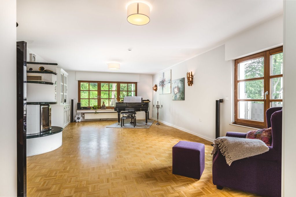 Immobilienangebot - Stolberg - Wohnen - Frei stehendes, komplett modernisiertes EFH in idyllischer Lage