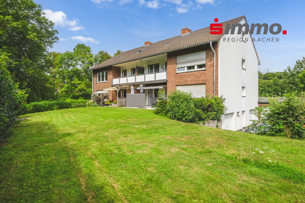 Immobilienangebot - Aachen - Renditehäuser - Fünffamilienhaus mit 4 Garagen auf großem Grundstück