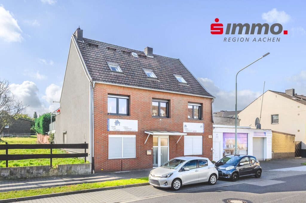 Immobilienangebot - Aldenhoven - Wohnen - Großes, freistehendes Einfamilienhaus mit Einliegerwohnung und Garage  in Siersdorf