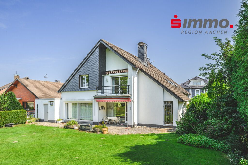 Immobilienangebot - Würselen - Wohnen - Jennes-Gelände!
Großes, freistehendes Einfamilienhaus mit Schwimmbad in bester Wohnlage