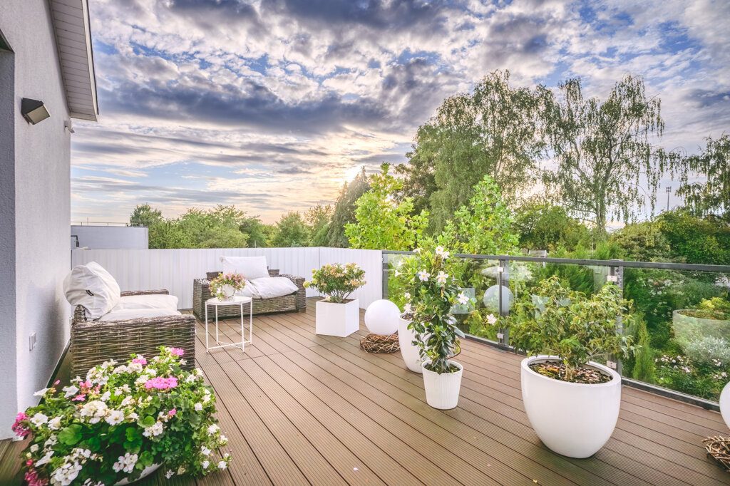 Immobilienangebot - Würselen - Wohnen - Linden Neusen!
Luxuriöses Einfamilienhaus mit Einliegerwohnung und zusätzlichem Mehrfamilienhaus