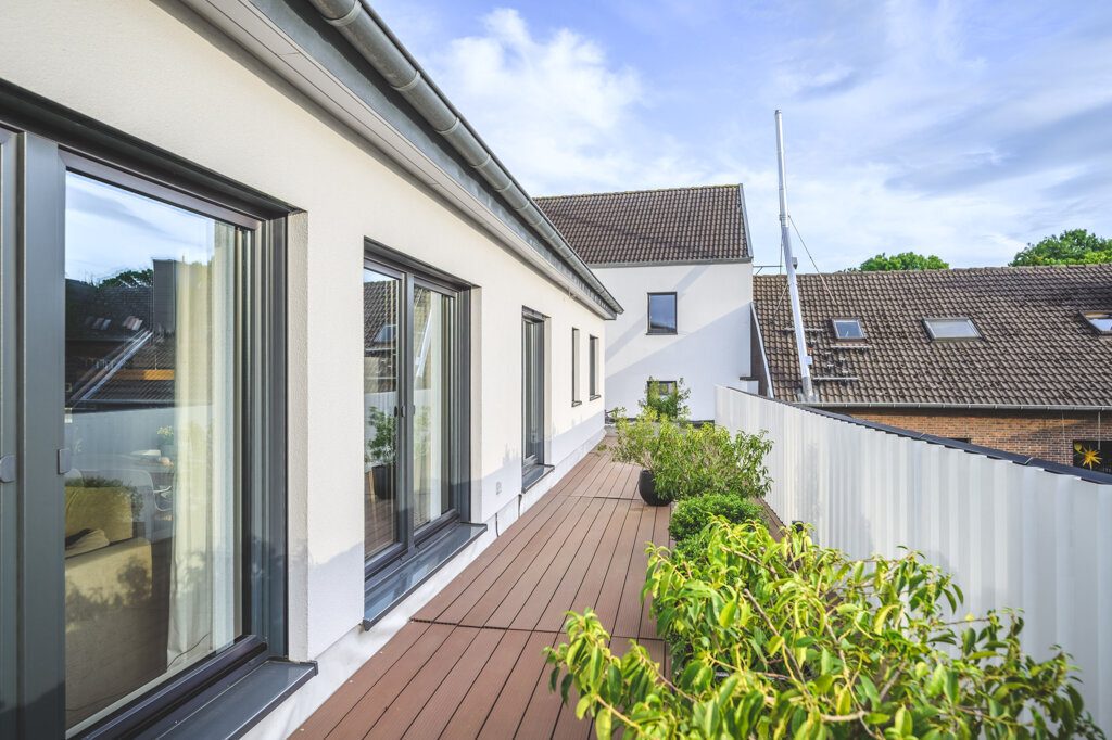 Immobilienangebot - Würselen - Wohnen - Linden Neusen!
Luxuriöses Einfamilienhaus mit Einliegerwohnung und zusätzlichem Mehrfamilienhaus