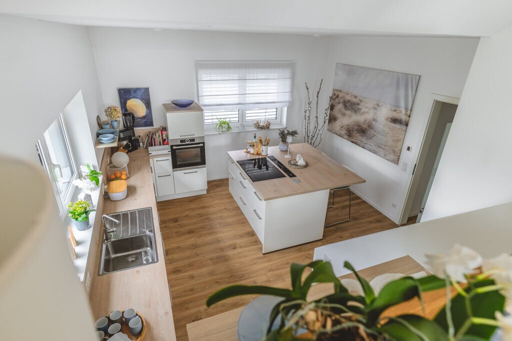 Immobilienangebot - Würselen - Wohnen - Linden Neusen!
Luxuriöses Einfamilienhaus mit Einliegerwohnung und zusätzlichem Mehrfamilienhaus