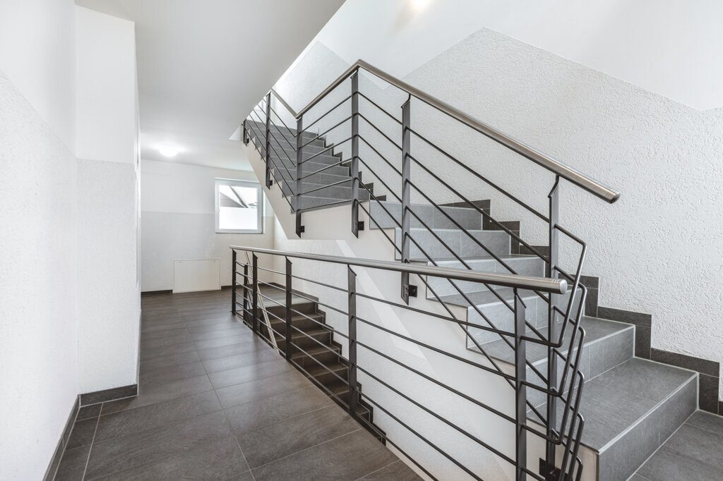 Immobilienangebot - Würselen - Wohnen - Linden Neusen!
Luxuriöses Einfamilienhaus mit Einliegerwohnung und zusätzlichem Mehrfamilienhaus