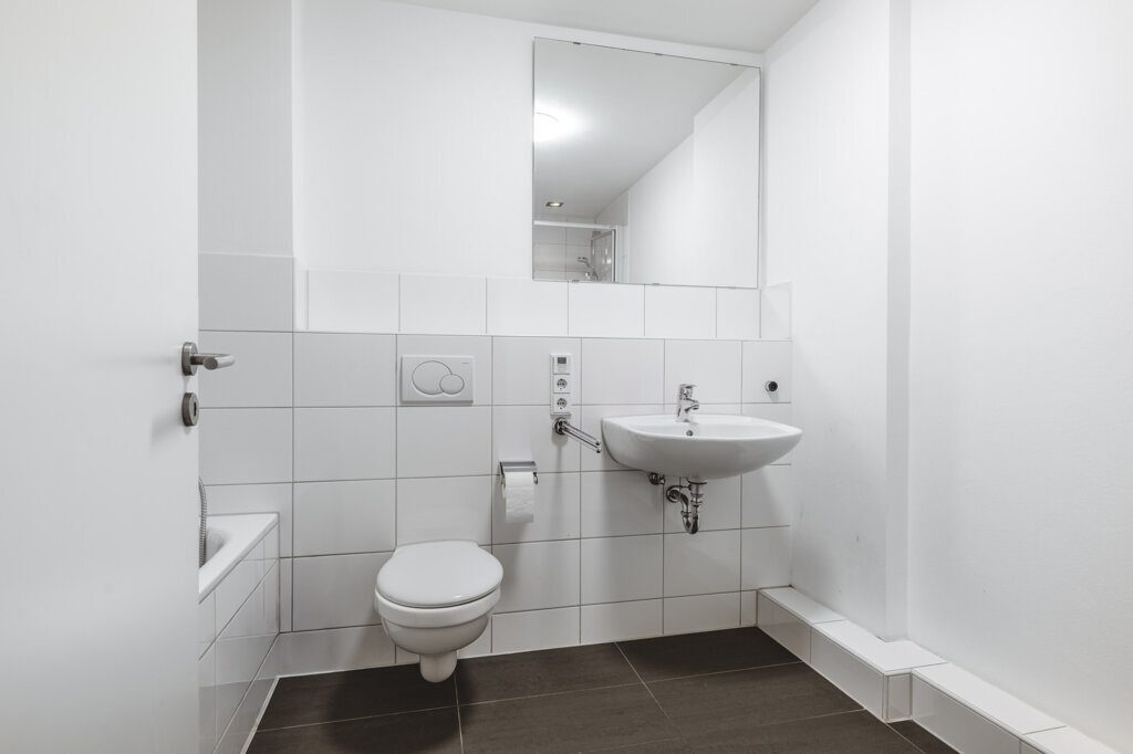 Immobilienangebot - Würselen - Wohnen - Linden Neusen!
Luxuriöses Einfamilienhaus mit Einliegerwohnung und zusätzlichem Mehrfamilienhaus